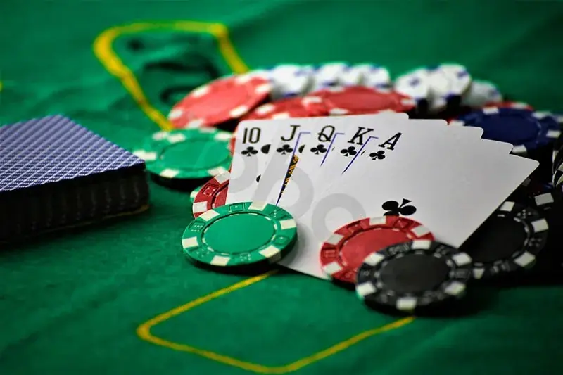 Spin City casino poker